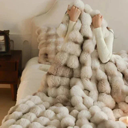 Faux Fur Throw Blanket - Textured Fabric - Elegant Design