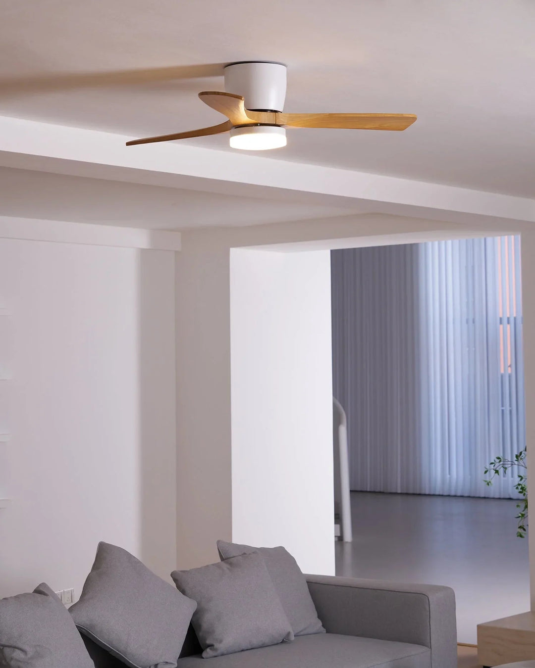 Ceiling Fan Light - Wooden Blades - LED Lighting - Luvonic