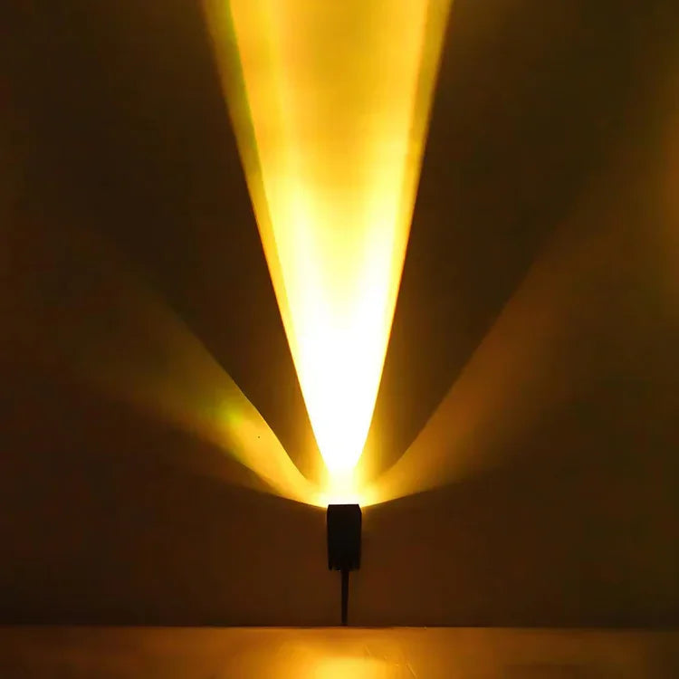 Solar LED Spotlight - Solar Powered Security Lights - Outdoor Spotlight - Luvonic