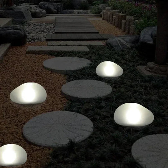 Solar Landscape Light - Solar Powered Outdoor Lights - Modern Outdoor Lighting 2