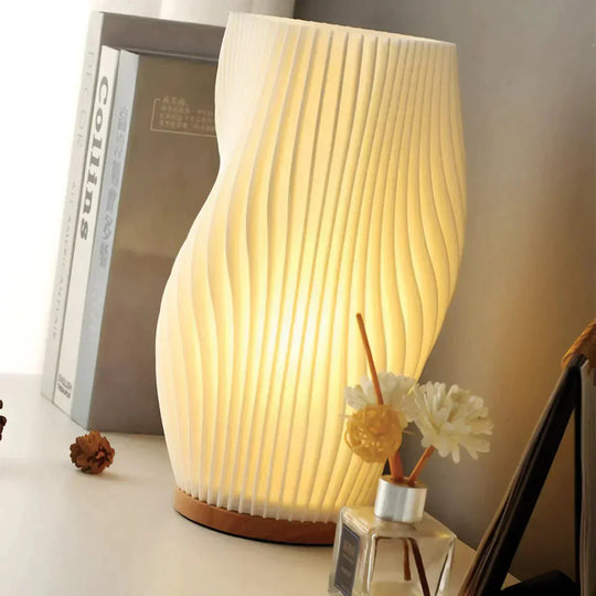 Table Lamp - USB Powered - Dimmable Light