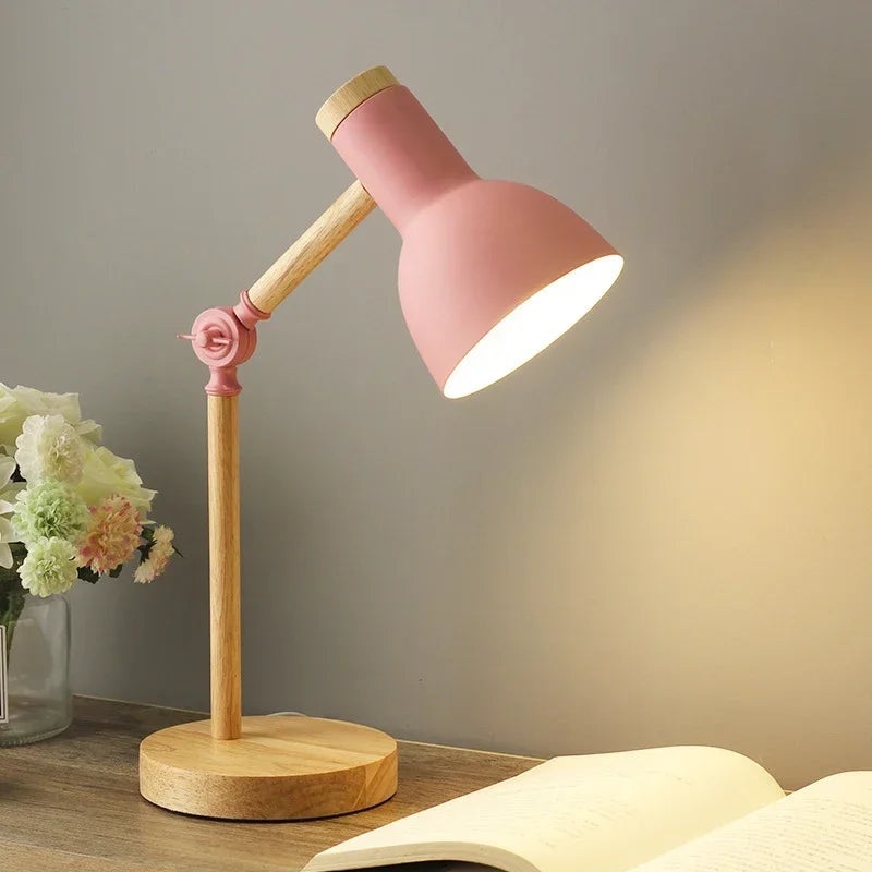 Wooden Table Lamp - Bedside Lamp - Adjustable Design - Luvonic