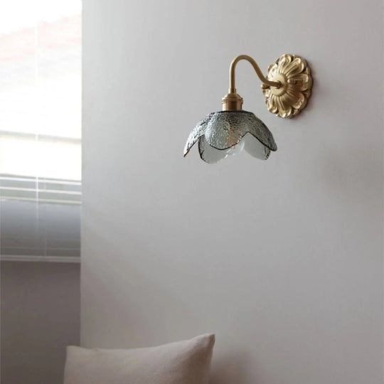Wall Sconce Lamp - Curved Gooseneck - Brass Finish - Luvonic