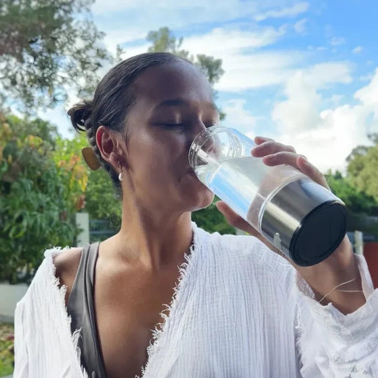 Hydrogen Water Bottle with Rechargeable Battery and Glass Design