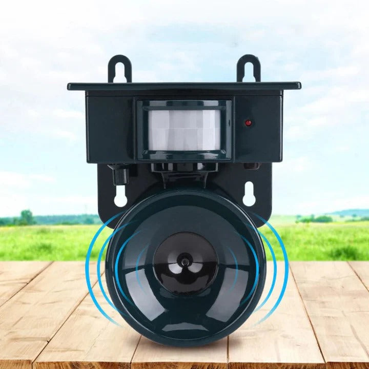 Bird Deterrent Device with Solar Power and Motion Activation