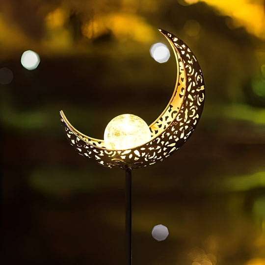 Garden Lights with Solar Power and Pathway Illumination