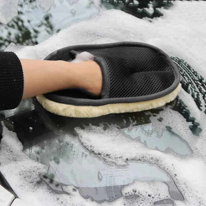 Car Cleaning Towel with Dual-Sided Wool and Mesh
