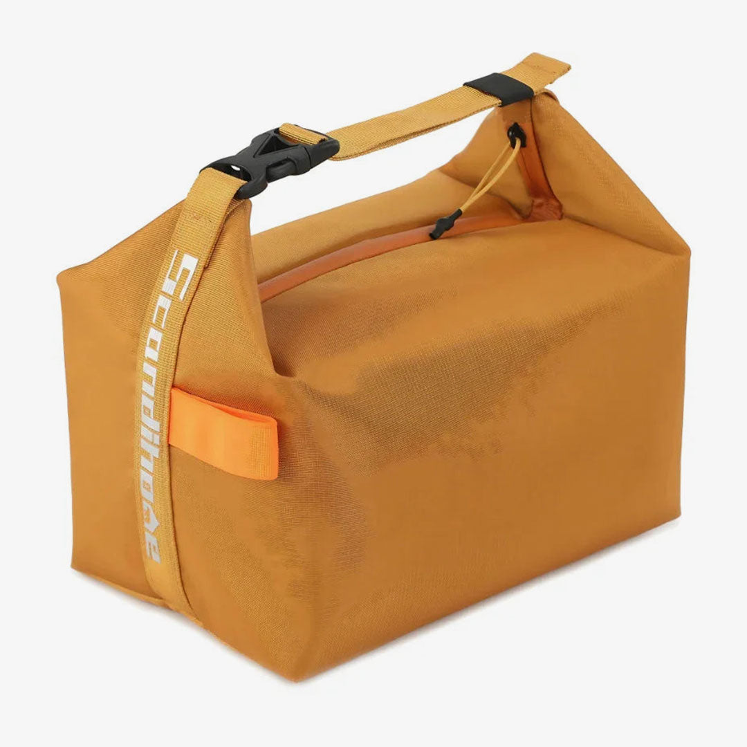 Lunch Bag with Insulated Design and Foldable Structure