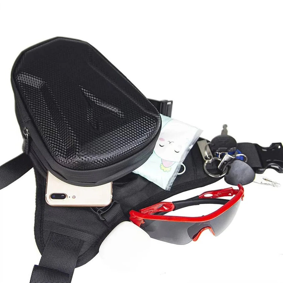 Motorcycle Leg Bag with Waterproof Design and Secure Storage