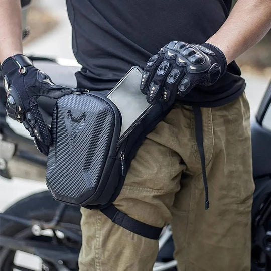 Motorcycle Leg Bag with Waterproof Design and Secure Storage