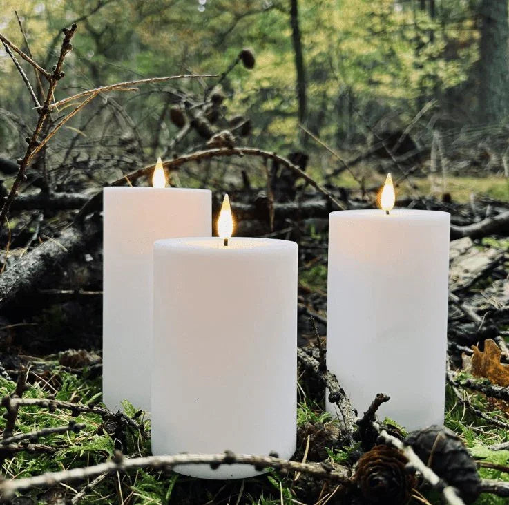 Outdoor Candles with Flameless Design and LED Light