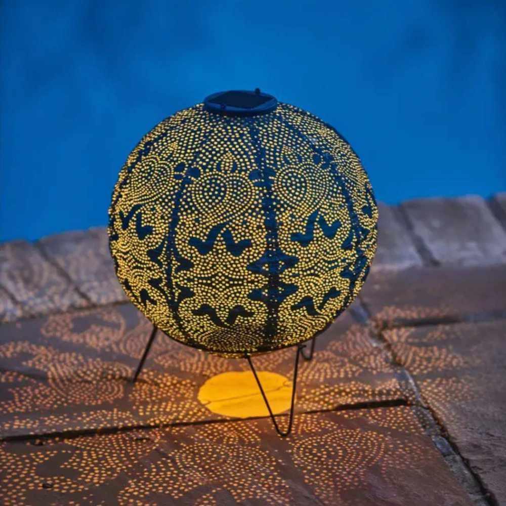 Outdoor Lantern with Solar Power and Globe Design