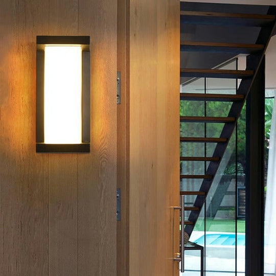 Outdoor Lighting with Modern LED Design and Wall Mounting