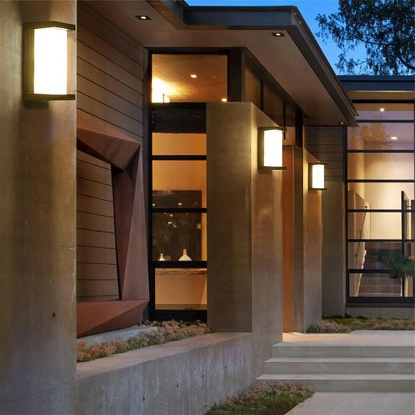 Outdoor Lighting with Modern LED Design and Wall Mounting