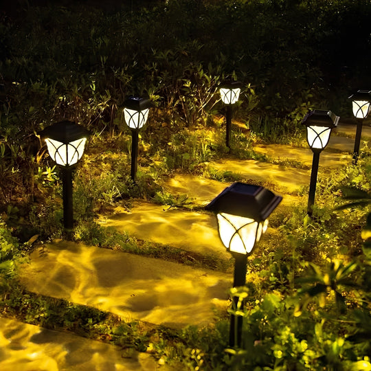 Pathway Lights with Solar Power and LED Illumination