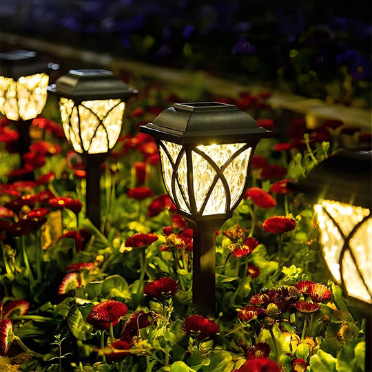 Pathway Lights with Solar Power and LED Illumination