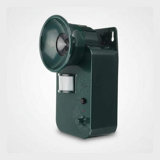 Pest Repeller with Ultrasonic Sound and Motion Detection