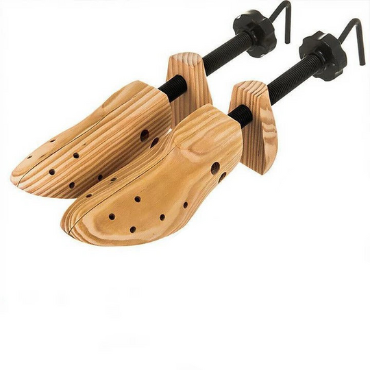 Shoe Trees with Adjustable Fit and Shape Support