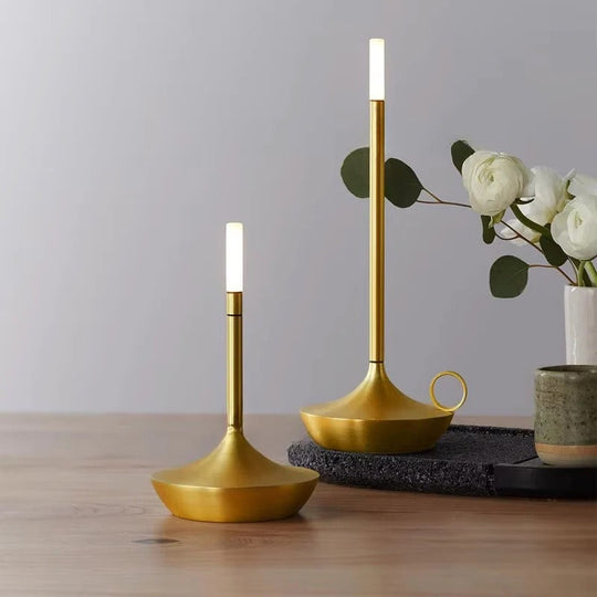 Table Lamp with Cordless Design and Rechargeable LED