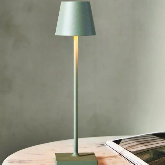 Table Lamp with LED Light and USB Charger