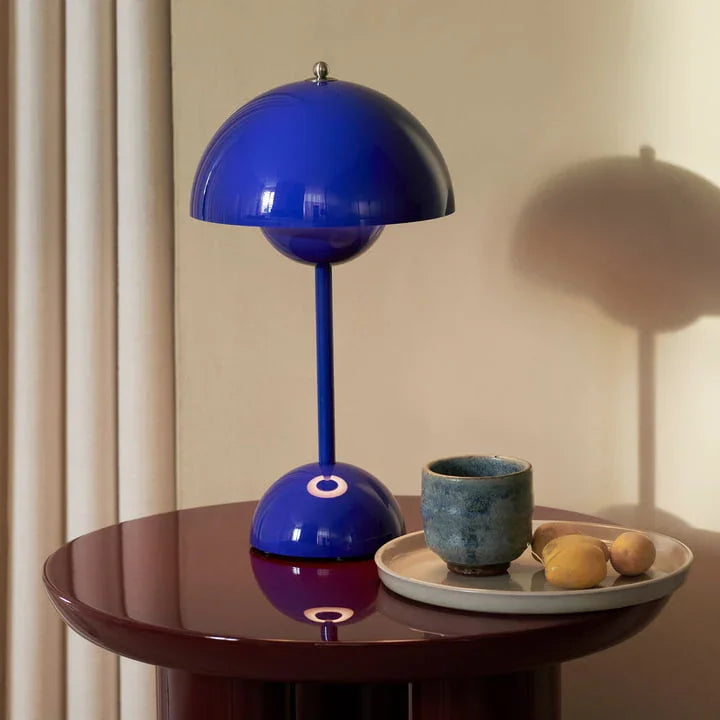 Table Lamp with Rechargeable Battery and White Dome