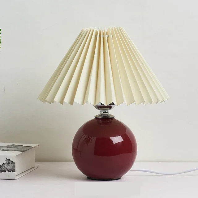 Table Lamp with Vintage Design and Bedside Use