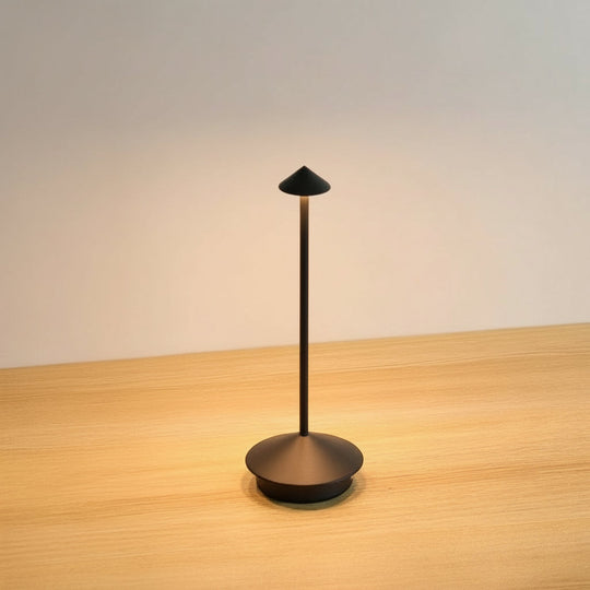 Table Lamp with Wireless Design and Touch Dimming