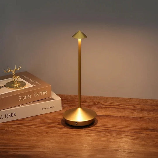 Table Lamp with Wireless Design and Touch Dimming