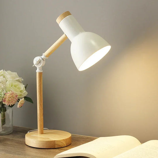 Table Lamp with Wooden Design and Adjustable Height