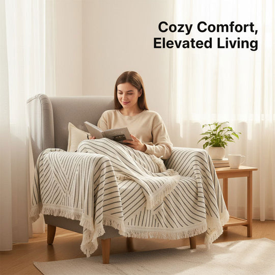 Throw Blanket with Scandinavian Design and Tassel Edge