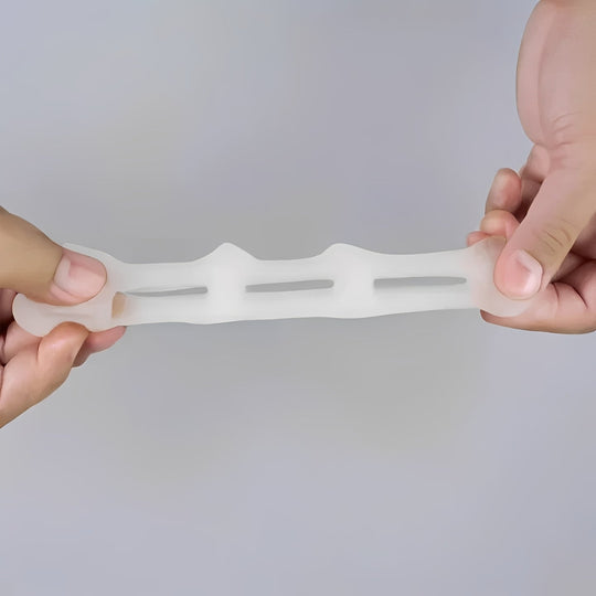 Toe Splint with Silicone Separator and Comfort Design