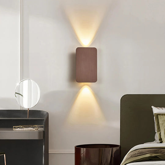 Wall Lamp with Modern Design and Rectangular Shape